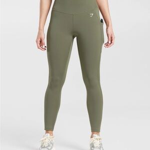Gymshark Green High-Waisted Pocket Leggings